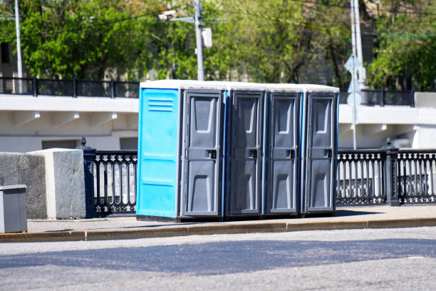 Best Portable restroom trailer rental  in Bloomfield, MO